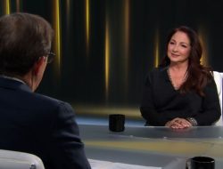 Gloria Estefan opens up about her daughter coming out